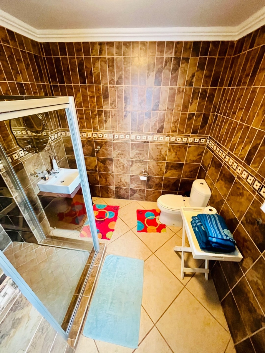 6 Bedroom Property for Sale in Tergniet Western Cape